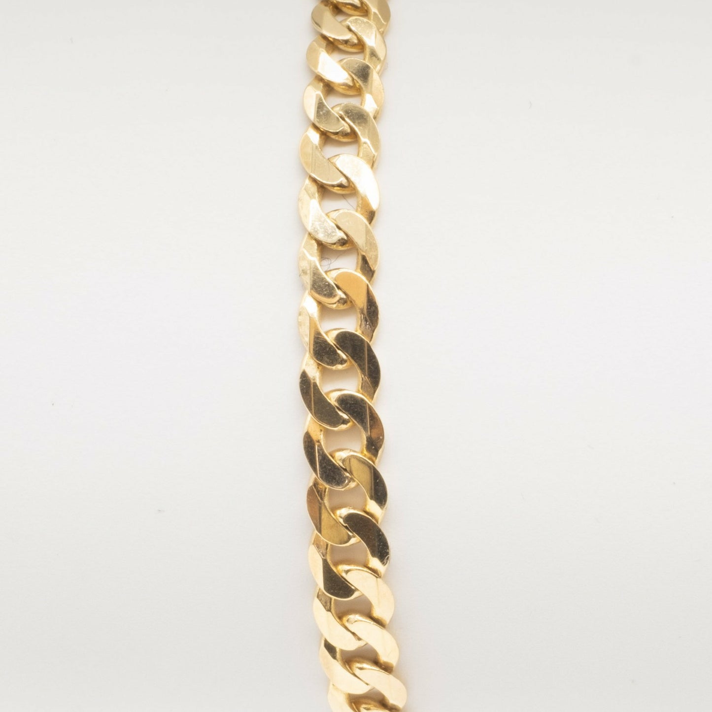 9ct yellow gold "infinity" link ladies bracelet