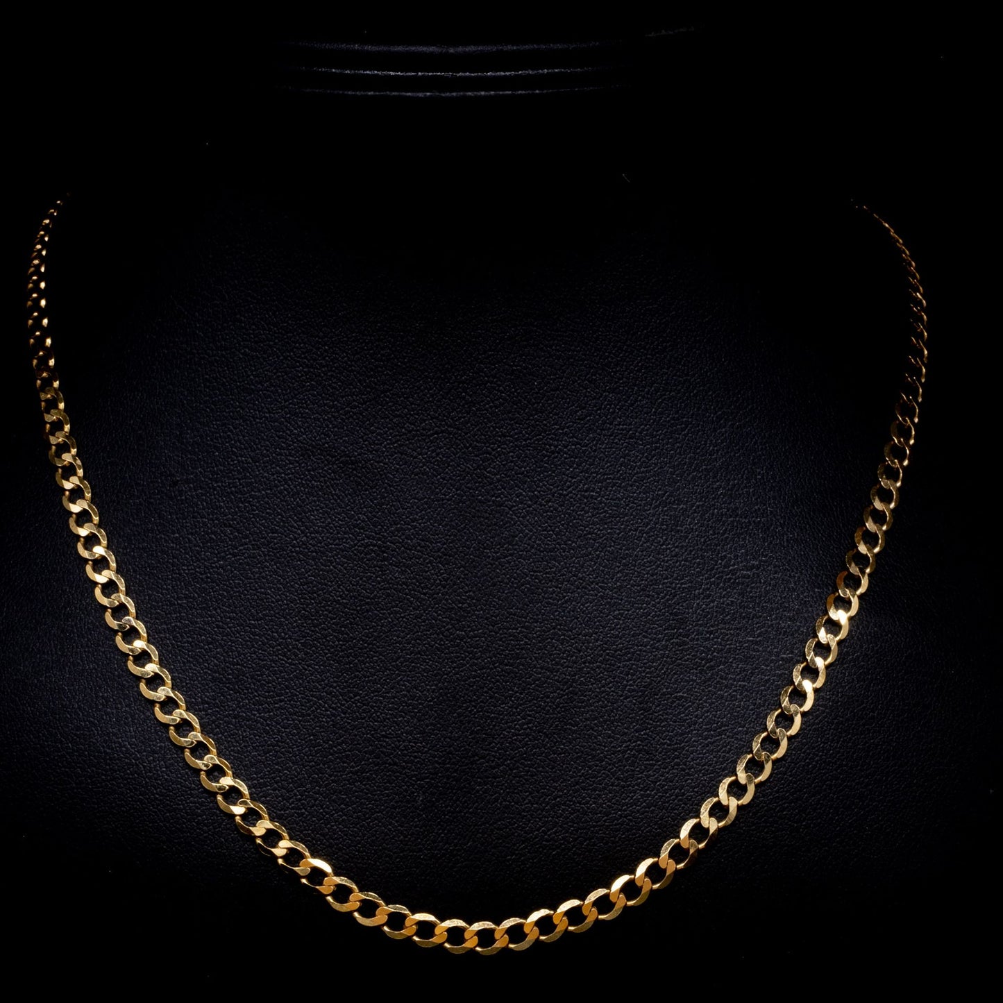 9ct Yellow Gold Curb Design Neck Chain