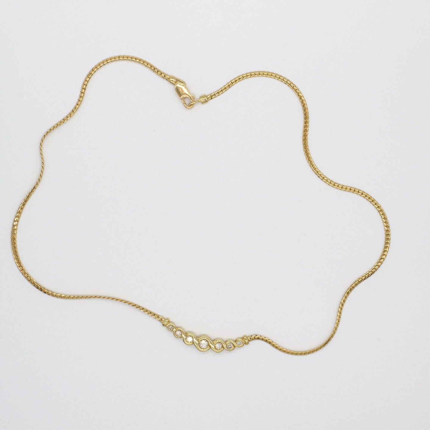 9ct Yellow Gold Graduated Diamond Set Curved Necklet