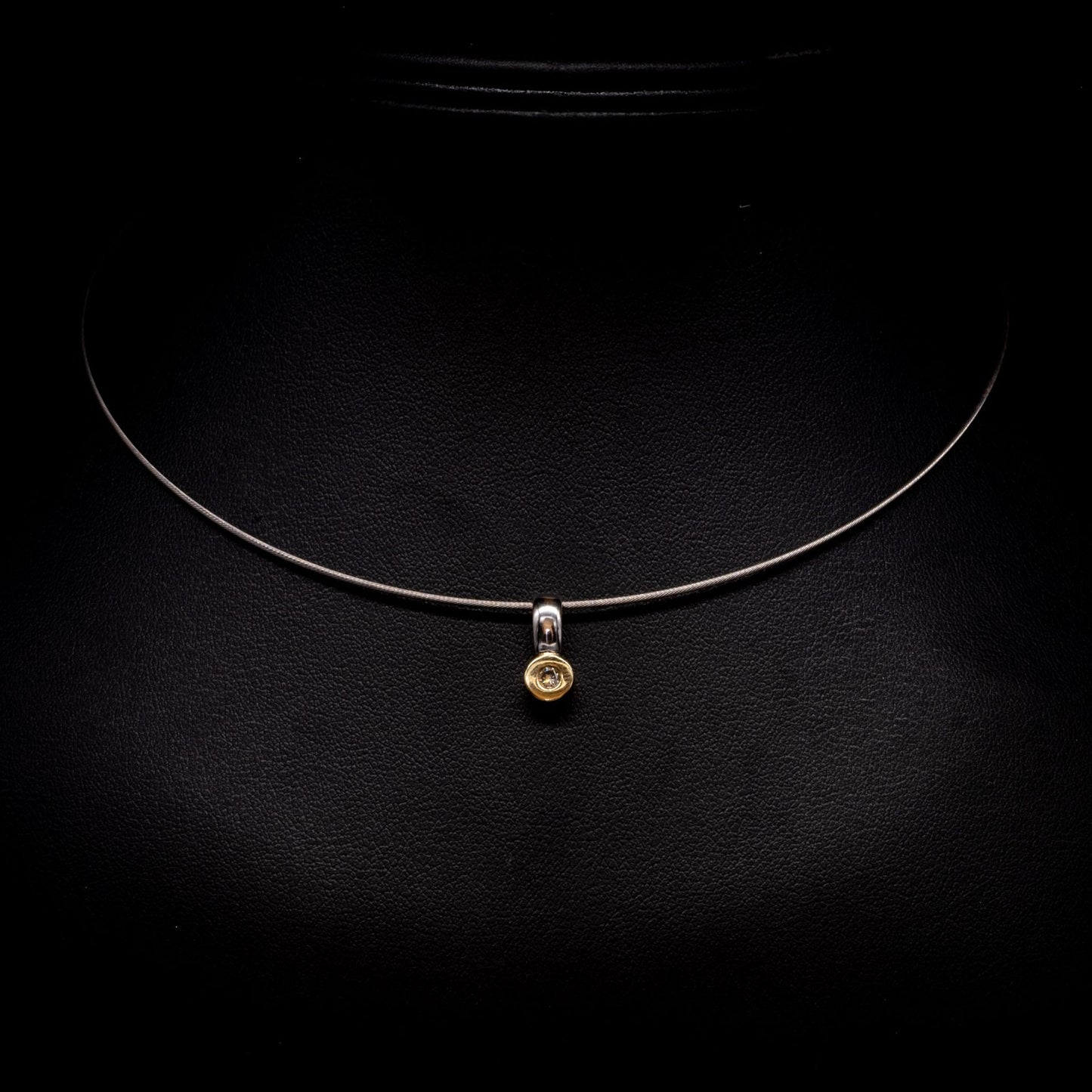 9ct Yellow & White Gold Diamond Pendant on a 9ct White Gold Wire Necklet