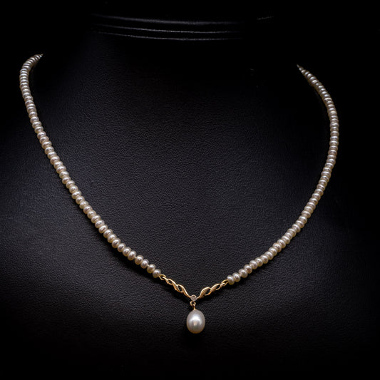 Freshwater Cultured Pearl Necklet With a Drop Pearl & 9ct Gold Diamond Set Centrepiece