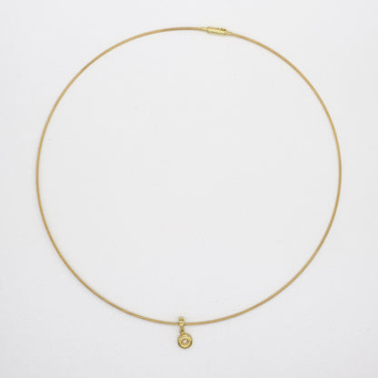 9ct Yellow Gold Diamond Pendant on a 9ct Yellow Gold Wire Necklet